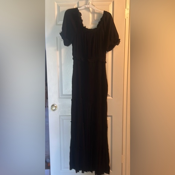 Willow & Root NWOT  Black dress L Never worn‼️ never washed‼️ & NWT CROSS BELT - Picture 8 of 16